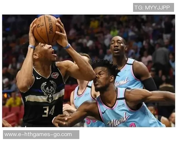 NBA猛龙与雄鹿激战成和双方球员表现精彩纷呈引发球迷热议